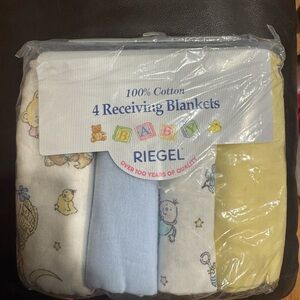 🦚. NWT Baby Receiving Blankets - Pack of 4